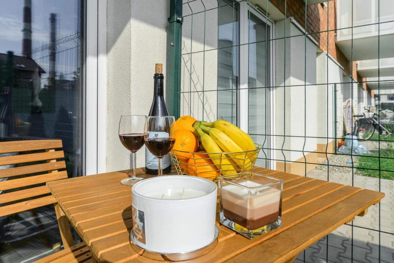 Lumina Luxury Apart On Wroblewskiego Street Лодз Екстериор снимка