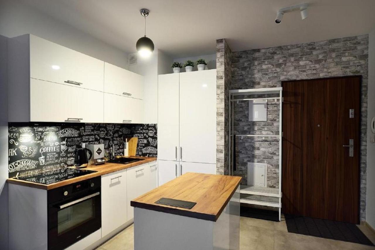 Lumina Luxury Apart On Wroblewskiego Street Лодз Екстериор снимка